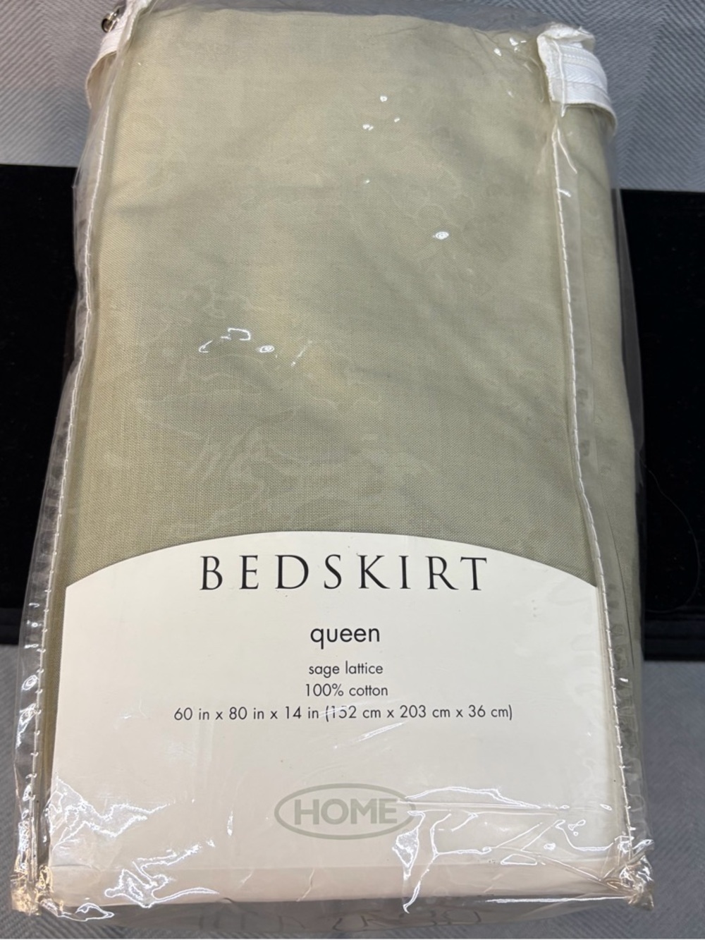 NWT queen size bed skirt, sage lattice, 14 inch drop 100% cotton vintage 2000